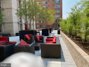 950 25TH Street NW 721N, Washington DC 20037