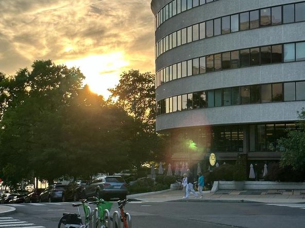 950 25TH Street NW 721N, Washington DC 20037
