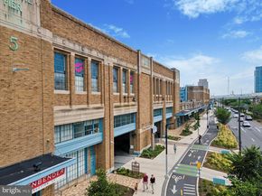 7 N Christopher Columbus Boulevard 130, Philadelphia PA 19106