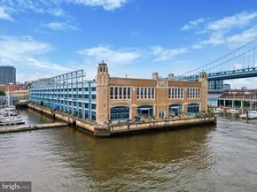 7 N Christopher Columbus Boulevard 130, Philadelphia PA 19106