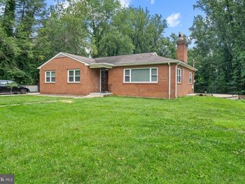 9151 Hermosa Drive
