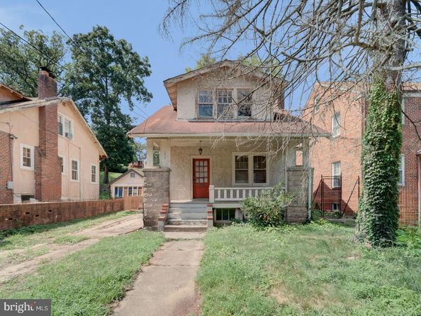 2824 Myrtle Avenue NE, Washington DC 20018