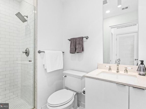 1380 Quincy Street NW 3E, Washington DC 20011