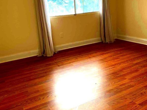 2900 Kings Chapel Road 1, Falls Church VA 22042