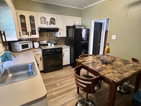 619 Clifton Avenue, Collingdale PA 19023