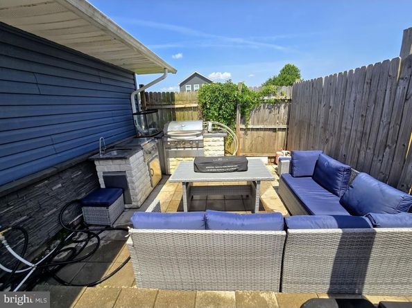 26 Poplar Lane, Levittown PA 19054