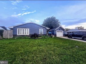 26 Poplar Lane, Levittown PA 19054