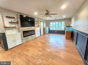 26 Poplar Lane, Levittown PA 19054
