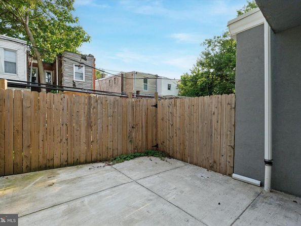 2538 W Oakdale Street, Philadelphia PA 19132