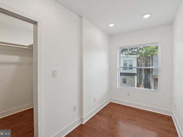 2538 W Oakdale Street, Philadelphia PA 19132