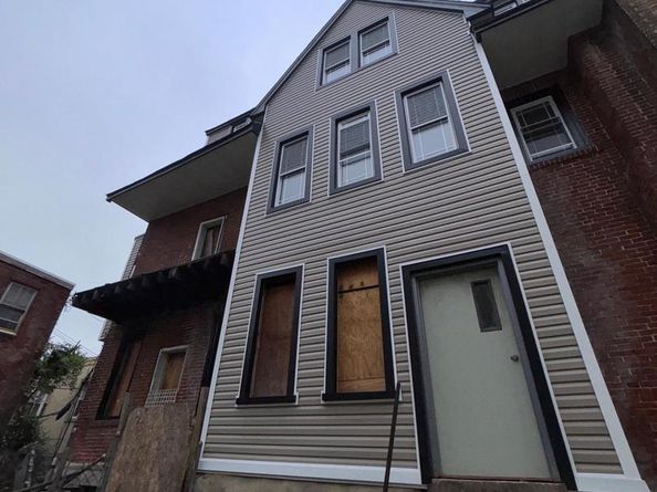 1325 W Roosevelt Boulevard, Philadelphia PA 19140