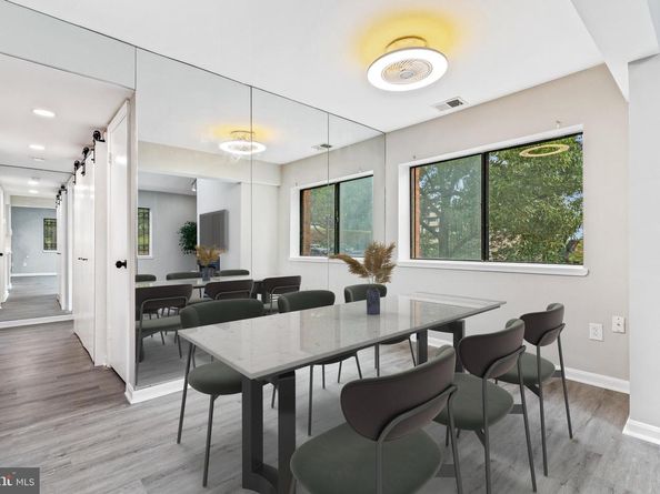 3452 Summit Court NE 3452, Washington DC 20018