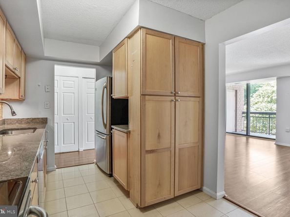 2230 George C Marshall Drive 512, Falls Church VA 22043