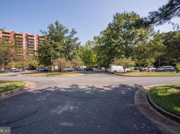 2230 George C Marshall Drive 512, Falls Church VA 22043