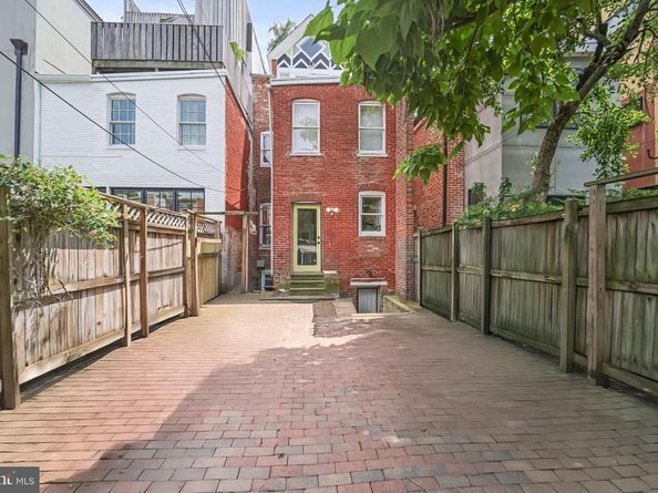 1513 Swann Street NW, Washington DC 20009