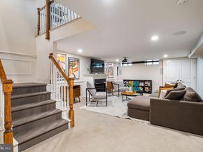 609 S 9TH Street, Philadelphia PA 19147
