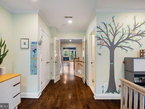 609 S 9TH Street, Philadelphia PA 19147