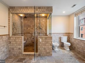 609 S 9TH Street, Philadelphia PA 19147
