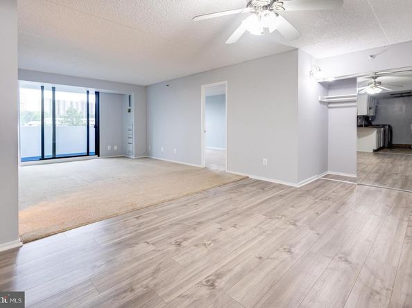 5911 Edsall Road 406, Alexandria VA 22304