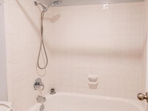 5911 Edsall Road 406, Alexandria VA 22304