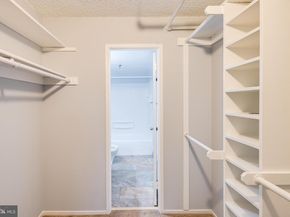 5911 Edsall Road 406, Alexandria VA 22304