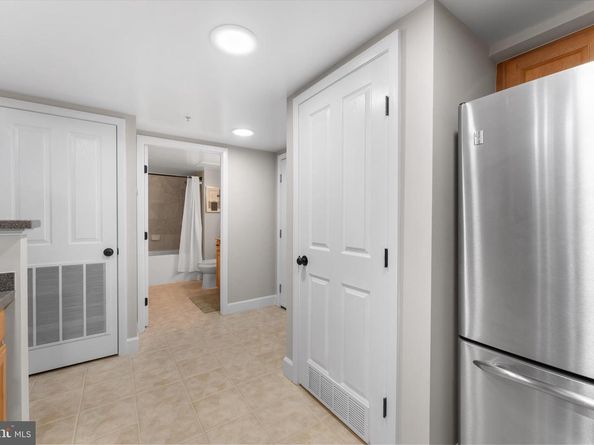 1205 N Garfield Street 711, Arlington VA 22201