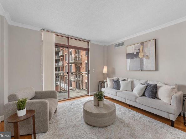 1205 N Garfield Street 711, Arlington VA 22201