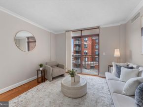 1205 N Garfield Street 711, Arlington VA 22201