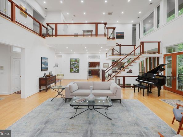 2807 Chesterfield Place NW, Washington DC 20008