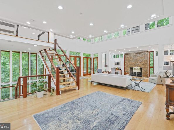 2807 Chesterfield Place NW, Washington DC 20008