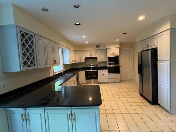 3502 Holly Road, Annandale VA 22003