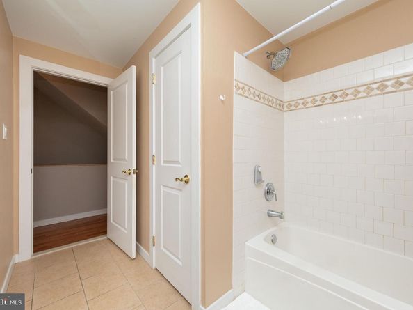 919 N Front Street H, Philadelphia PA 19123