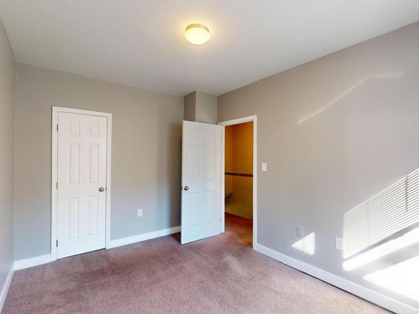 903 K Street NE, Washington DC 20002