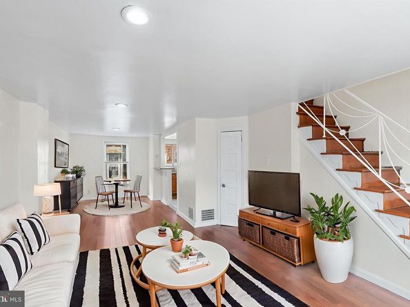 734 Landis Street, Philadelphia PA 19124