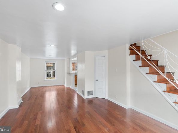 734 Landis Street, Philadelphia PA 19124