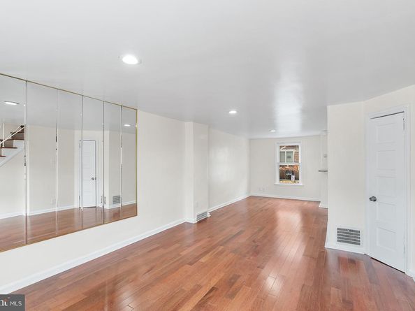 734 Landis Street, Philadelphia PA 19124