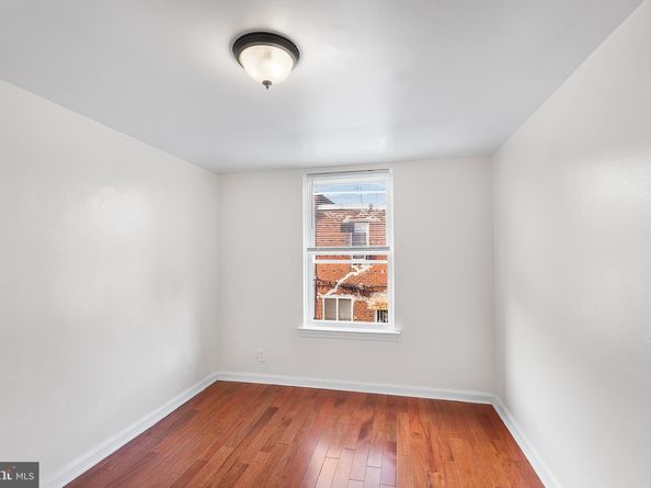 734 Landis Street, Philadelphia PA 19124