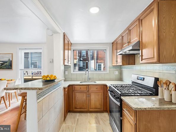 734 Landis Street, Philadelphia PA 19124