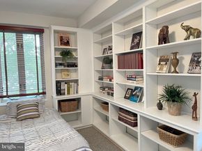 4301 NW Massachusetts Avenue NW 5012, Washington DC 20016