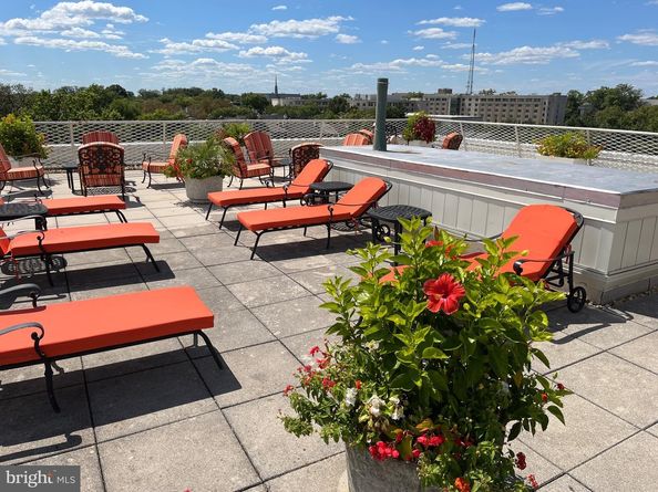 4301 NW Massachusetts Avenue NW 5012, Washington DC 20016