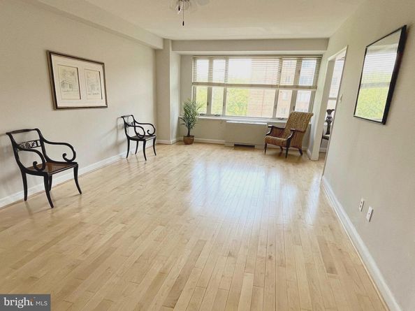 4301 NW Massachusetts Avenue NW 5012, Washington DC 20016
