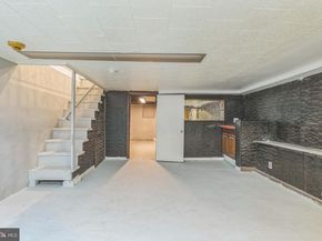 633 Moore Street, Philadelphia PA 19148