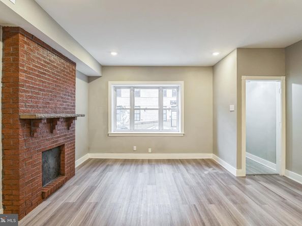 633 Moore Street, Philadelphia PA 19148