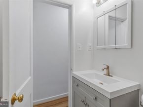 4027 Benton Street NW 101, Washington DC 20007