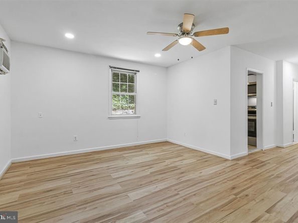4027 Benton Street NW 101, Washington DC 20007