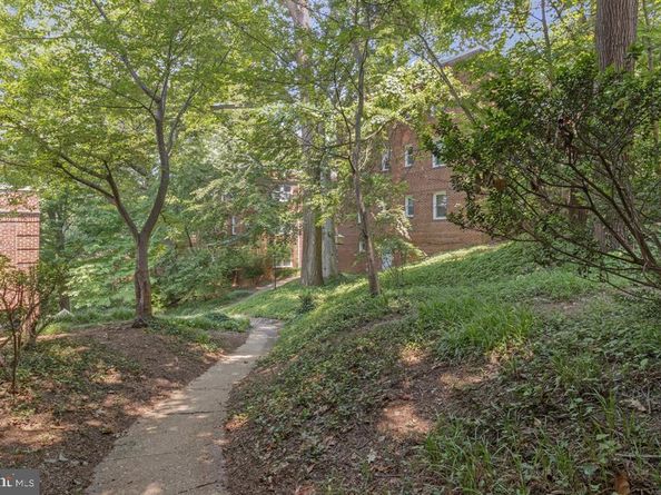 4027 Benton Street NW 101, Washington DC 20007