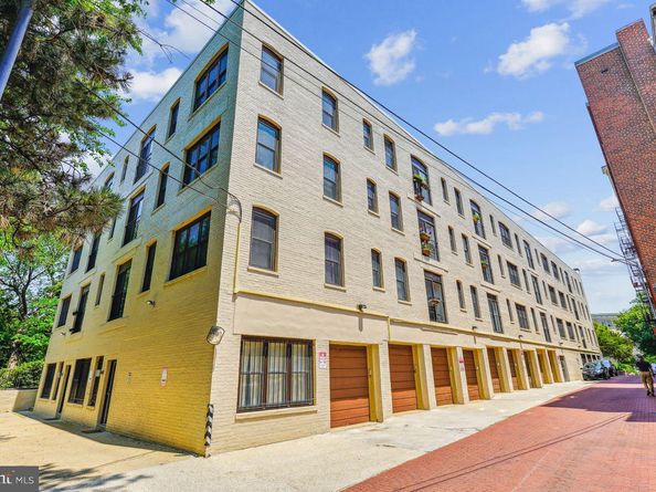 2630 Adams Mill Road NW 302, Washington DC 20009