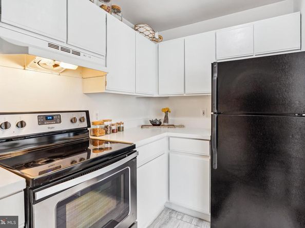 2630 Adams Mill Road NW 302, Washington DC 20009