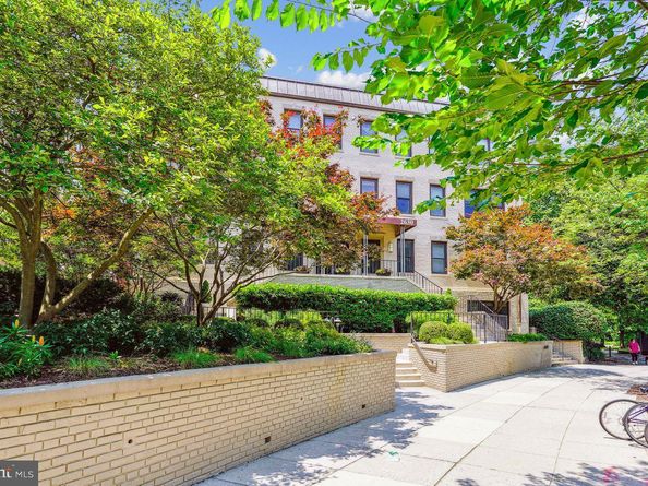 2630 Adams Mill Road NW 302, Washington DC 20009