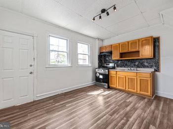 2204 Yelland Street